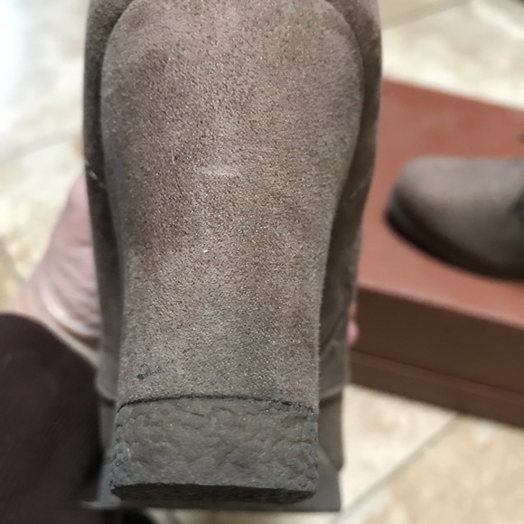 Booties - Picture 4 of 5